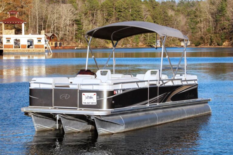 LaPrades Avalon Tritoon Rental Boat
